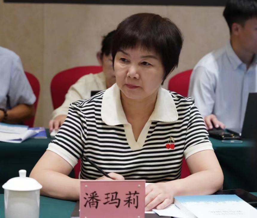 以經(jīng)濟體制改革為牽引 持續推進(jìn)城鄉融合發(fā)展 ——中國城鎮化促進(jìn)會(huì )學(xué)習貫徹二十屆三中全會(huì )精神座談會(huì )發(fā)言摘要