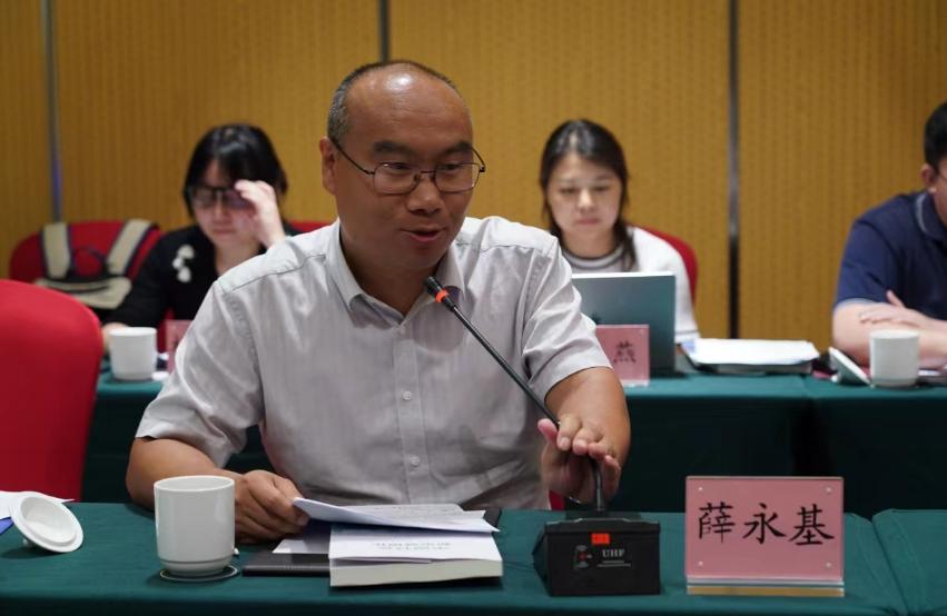 以經(jīng)濟體制改革為牽引 持續推進(jìn)城鄉融合發(fā)展 ——中國城鎮化促進(jìn)會(huì )學(xué)習貫徹二十屆三中全會(huì )精神座談會(huì )發(fā)言摘要